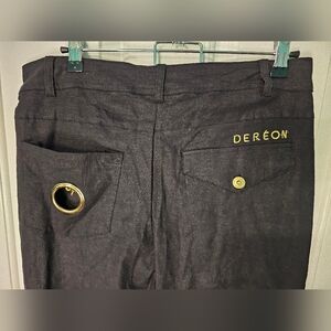 House of Dereon Black w/ Gold Embellishment Cargo Capri Junior's Sz 11/12 NWT